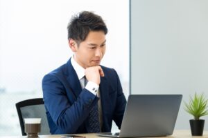 ブログ 外注 費用